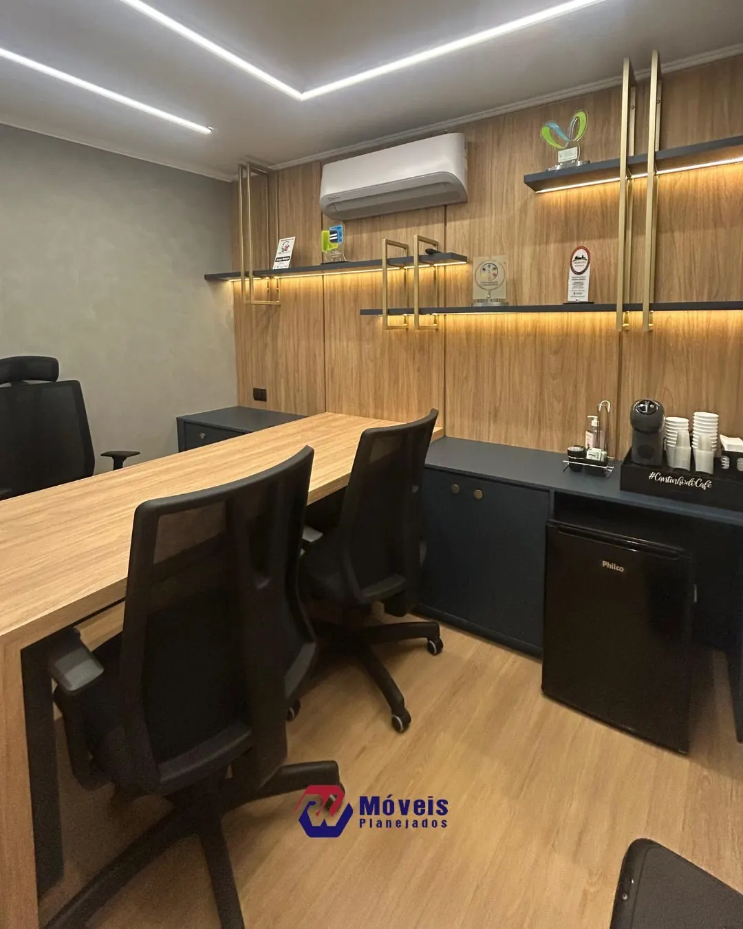 Móveis corporativos planejados na obra Escritório corporativo, projeto da RW Móveis Planejados, foto 6