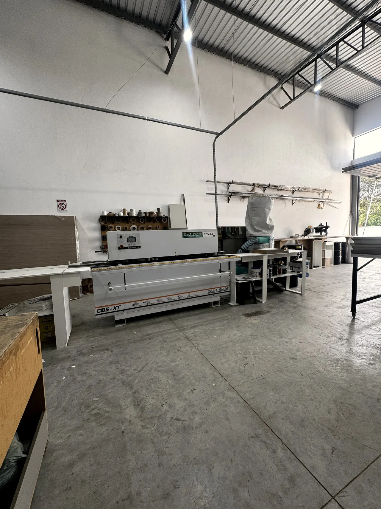 Coladeira de bordas automática da fábrica da RW